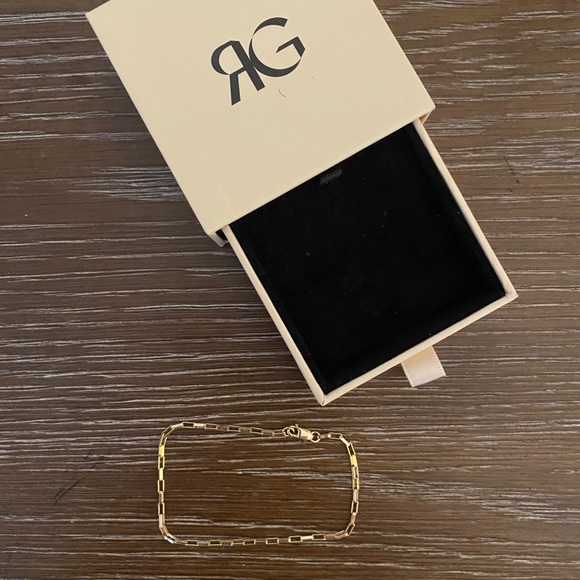 The RoseGypsy Gold Box Bracelet - Picture 4 of 5